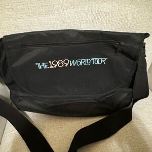 Taylor Swift 1989 World Tour Cross-body Bag